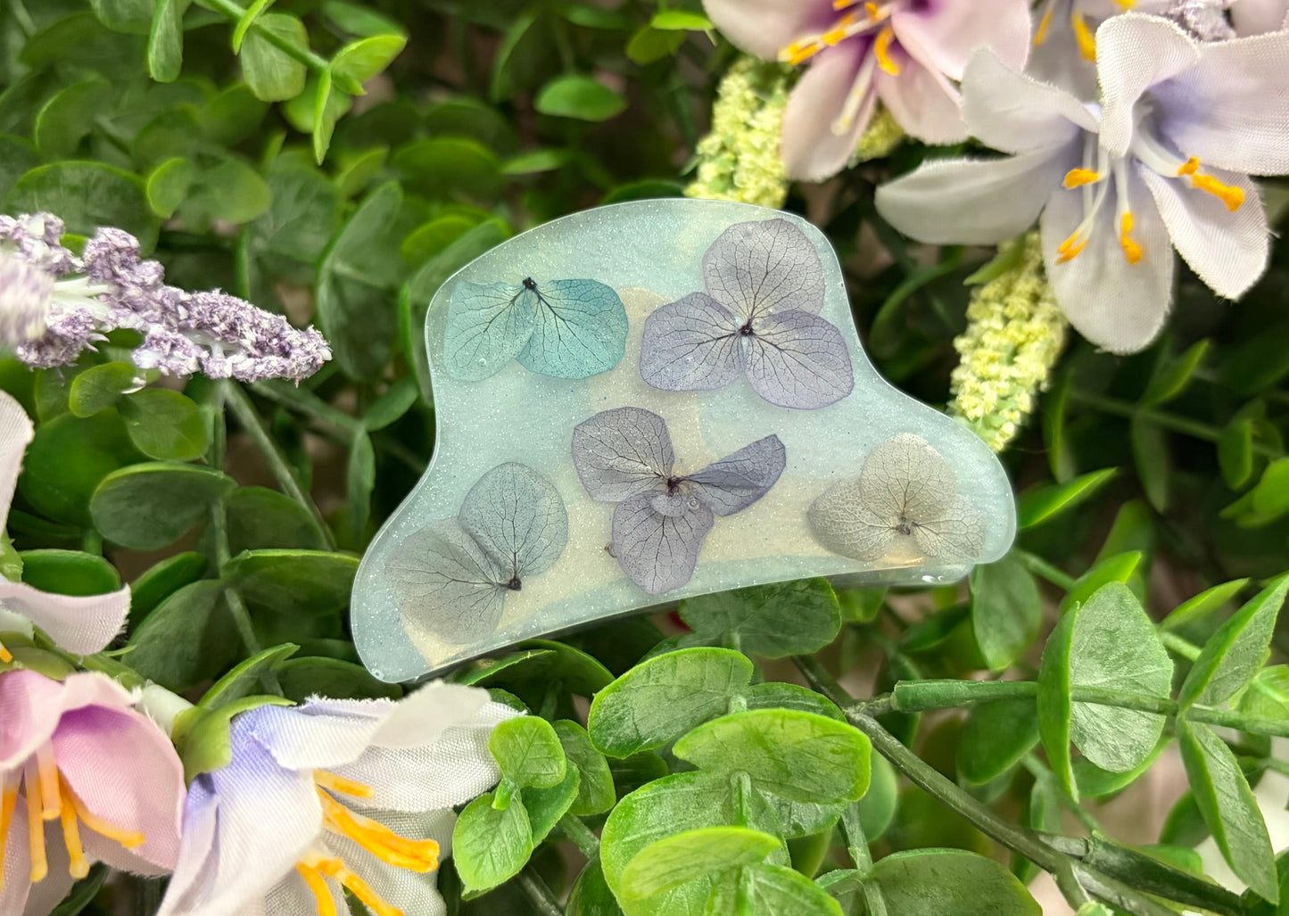 Small Floral Hair Claw