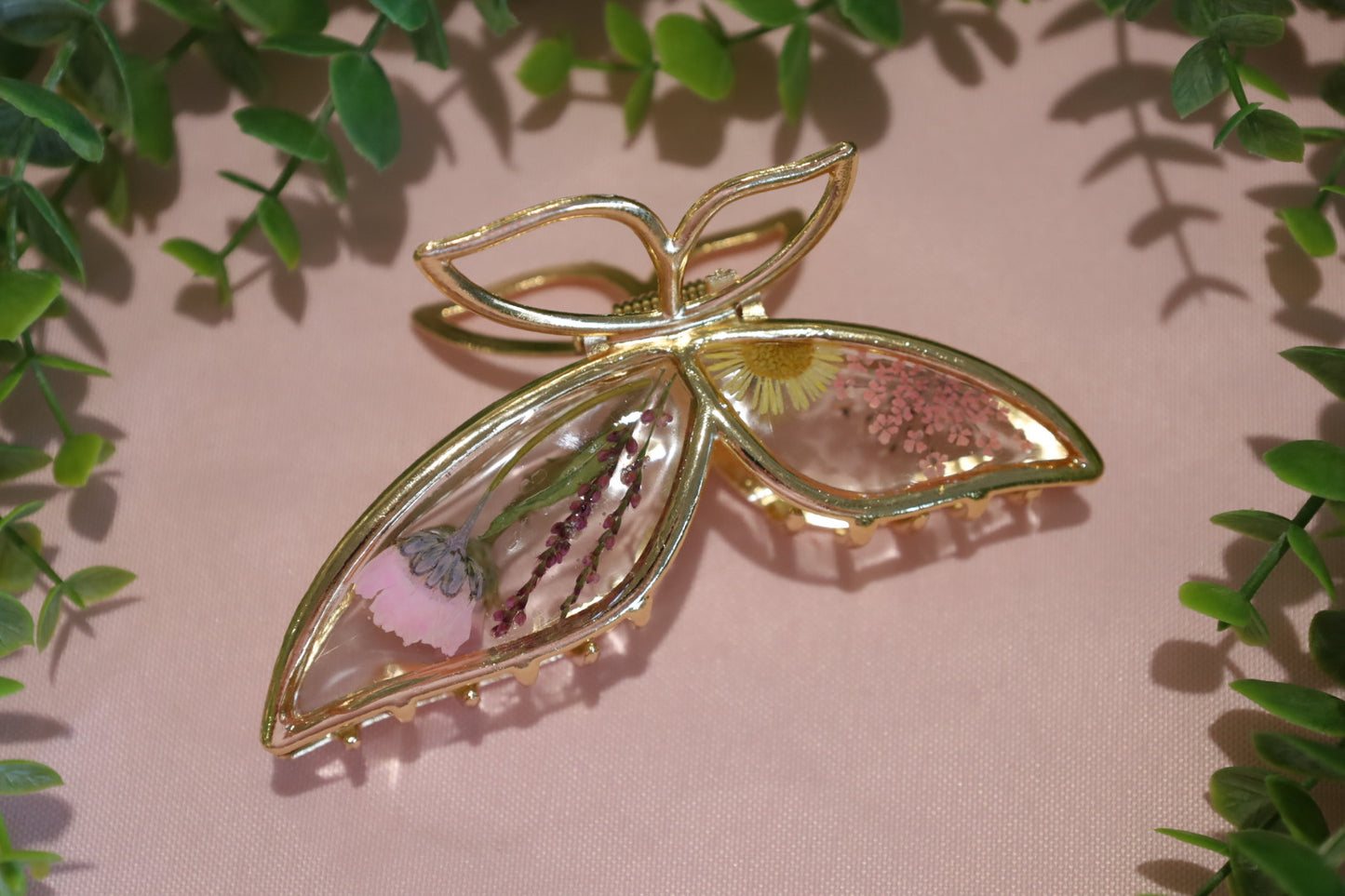 Mixed Floral Gold Hair Claw