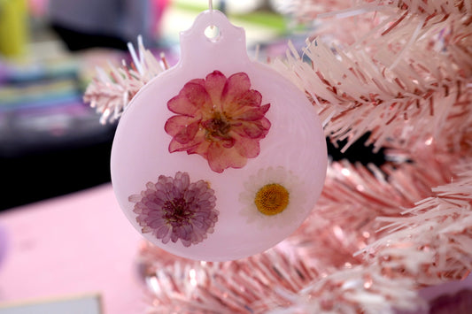 Mixed Floral Ornament