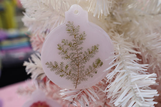 Leaf Ornament